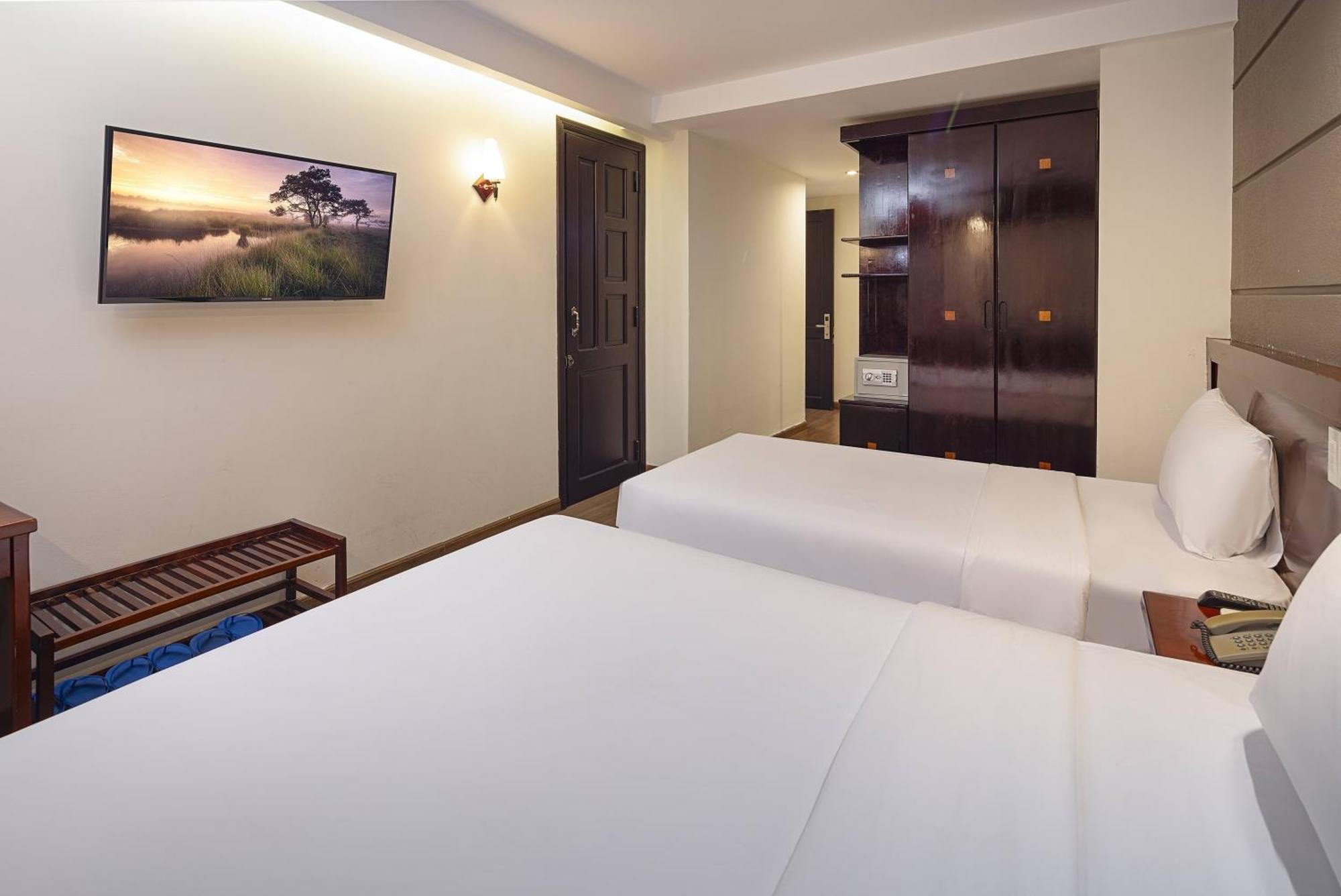 Wintersea Hotel ニャチャン エクステリア 写真